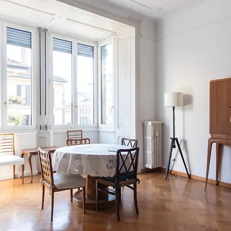 Youhosty - Ponte Vetero 21 Apartament Mediolan